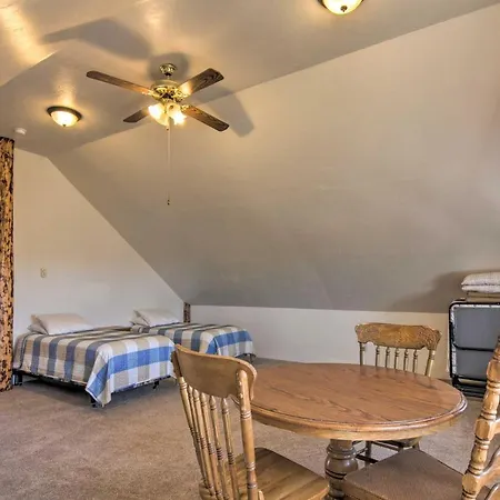 Cozy Henrieville Cabin 18 Mi To Bryce Canyon Np! Exterior photo